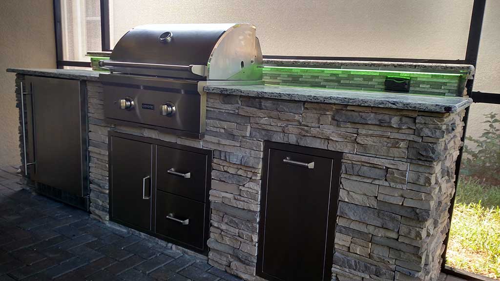 Outdoor-Grill-Cabinets-Gallery-2
